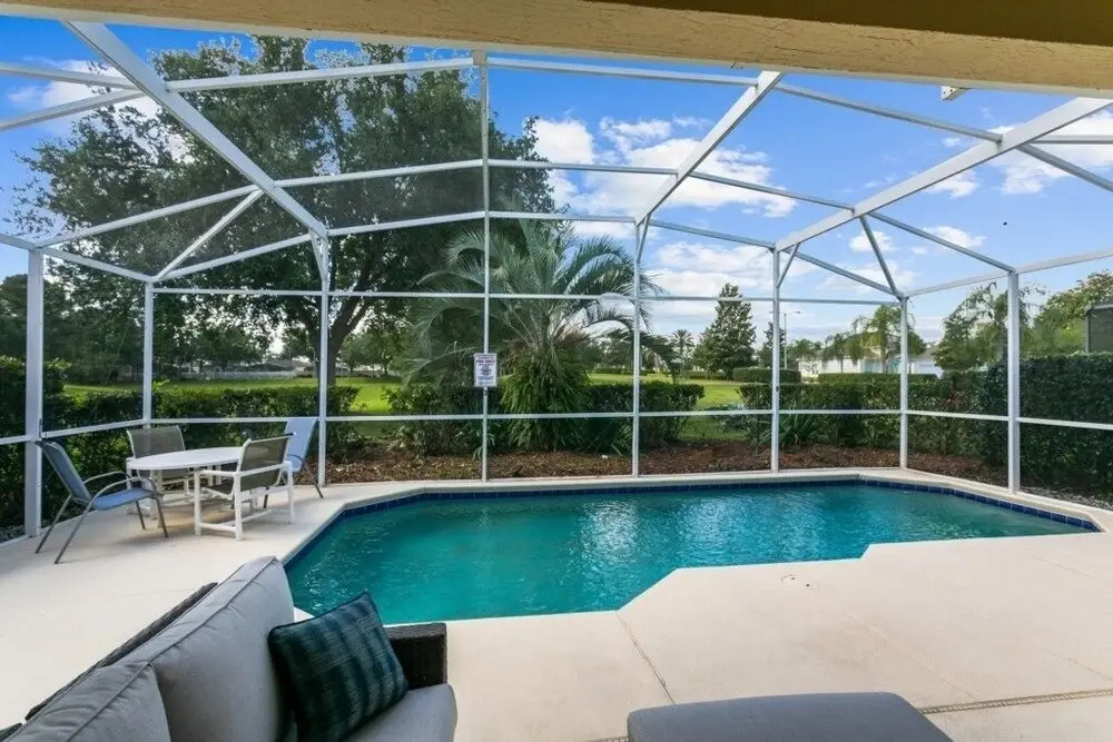 South Facing Pool 4 Bedroom 3 Bath Villa villa