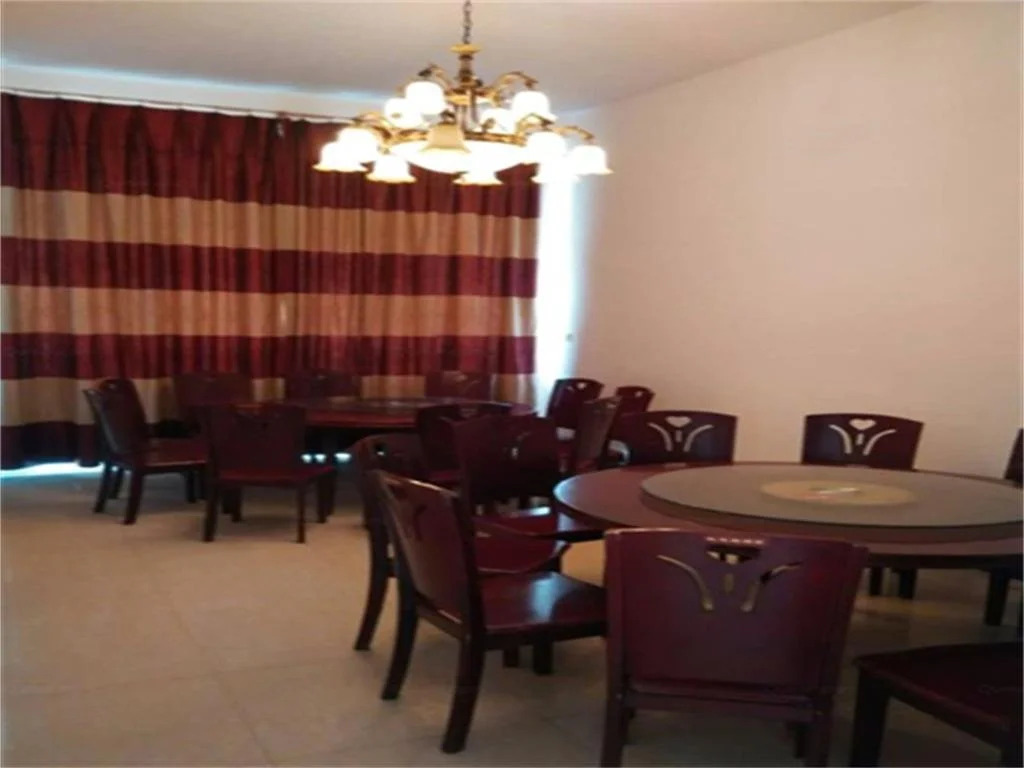 Taohuayuan Hotel Nanjiang