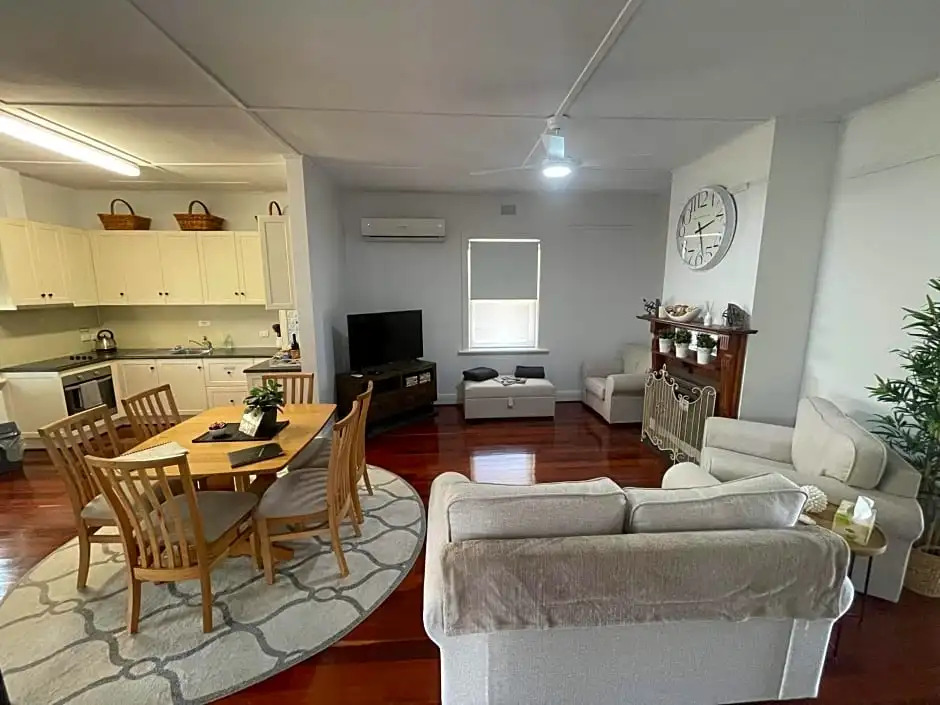 Agnes Cottage