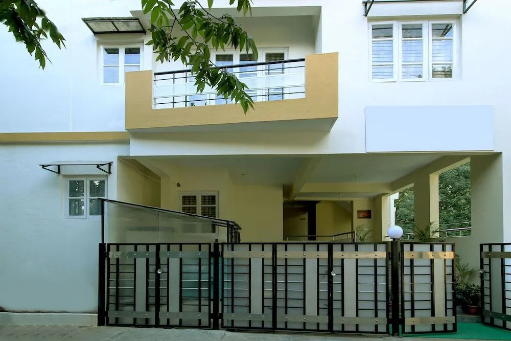 Oyo 6633 The Banjaara Suites