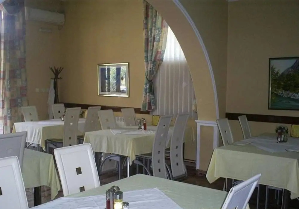 Hotel Lovcen