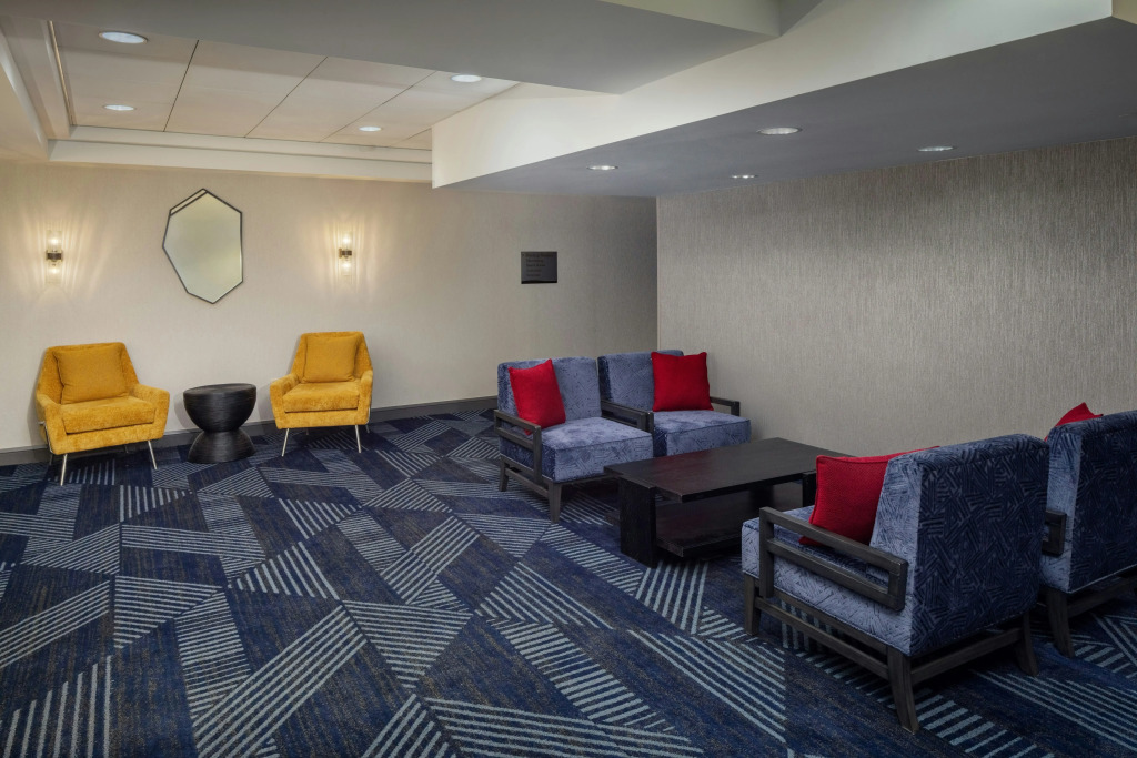 DoubleTree by Hilton Hotel & Suites Pittsburgh Downtown