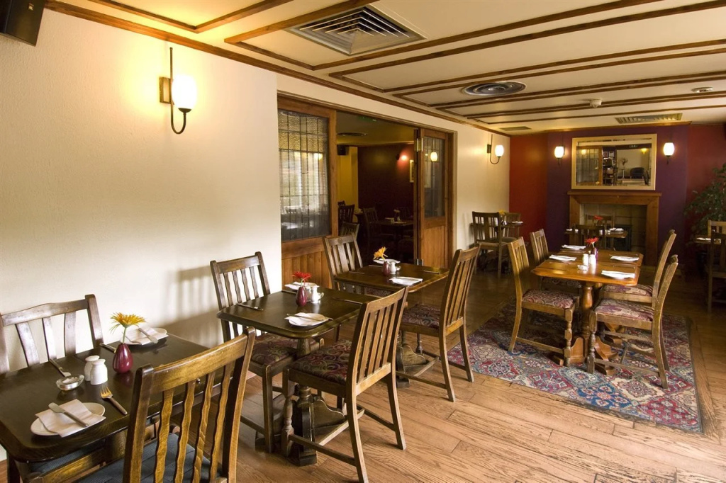 Premier Inn Gatwick Crawley Town West