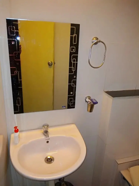 Radhika Inn Service Appartment