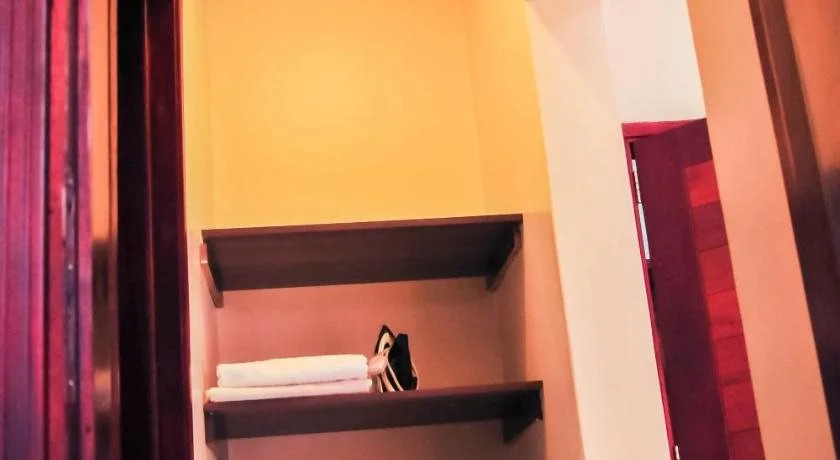 Kampala Suites