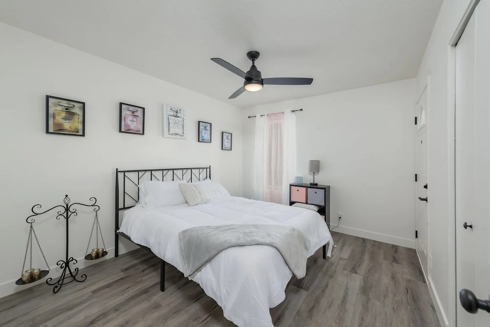 Sweet Memories On Alan Lane 4 Bedroom Home by Redawning