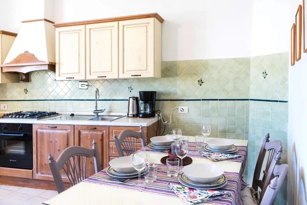 Evaluna Apartments