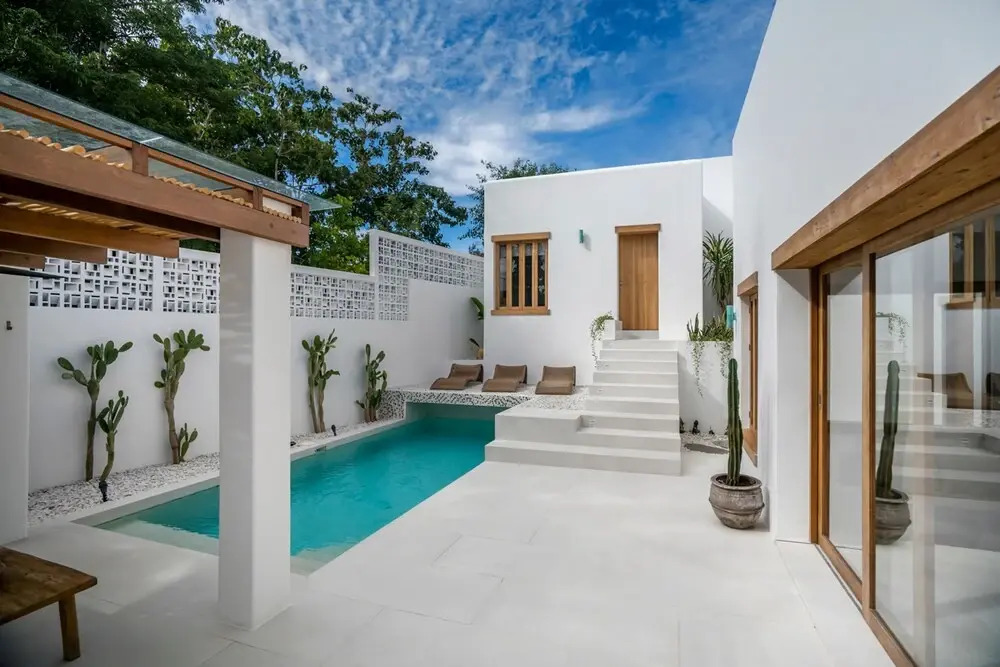 Villa Oasi 1 by Alfred in Bali - Brand New Tropical Luxury 3 BR Bingin Beach