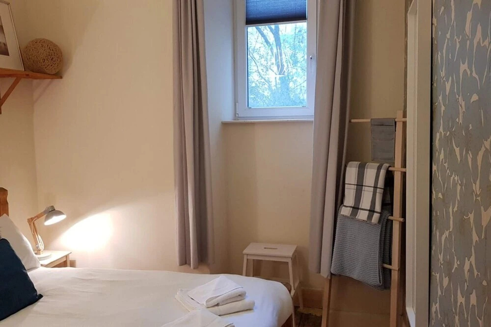 Central 3 Bedroom Next to Leafy Meadows