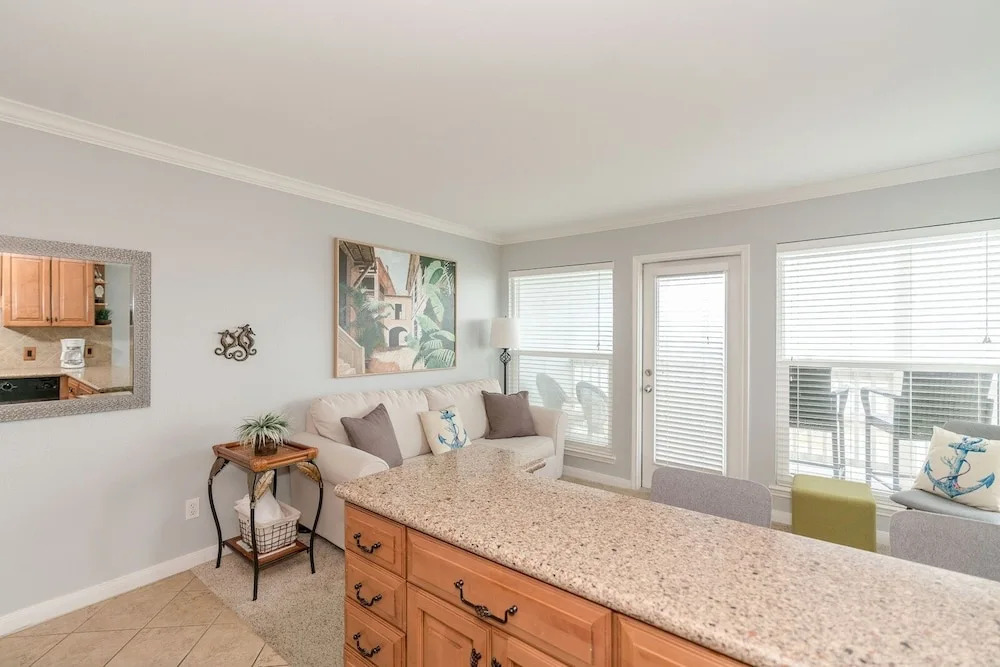 Southern Seahorse 1 Bedroom Condo