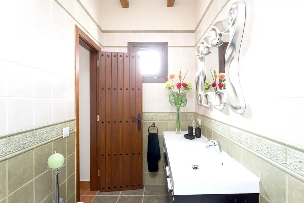 House with 2 Bedrooms in Santa Cruz de Tenerife, with Wonderful Sea View, Pool Access, Enclosed Garden - 8 Km From the Beach
