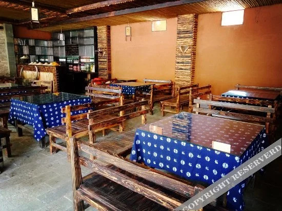 Xinlaigelou Inn