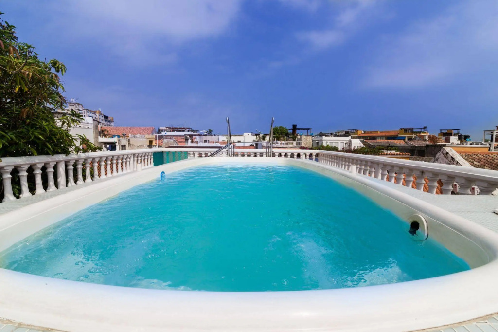 Hotel 3 Banderas