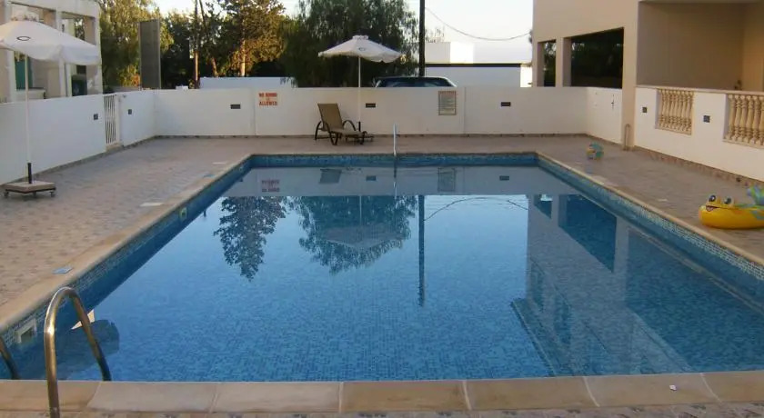 Chloes Place