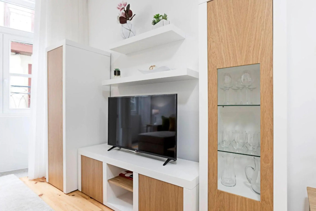 Lóios 1BR Flat Downtown by LovelyStay