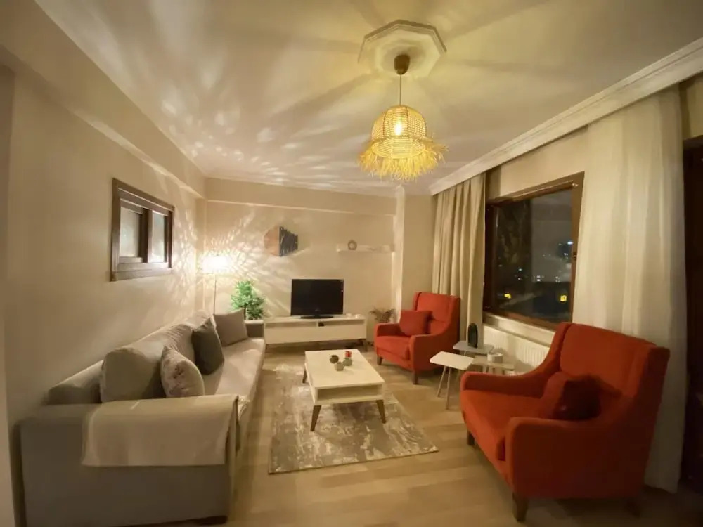Flat with City View 5-Min to Istiklal in Beyoglu