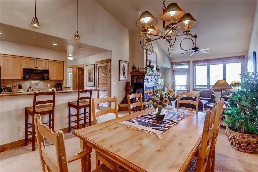 Tl2303 A Top Floor Beauty, Perfect Steamboat Getaway! Winter Specials
