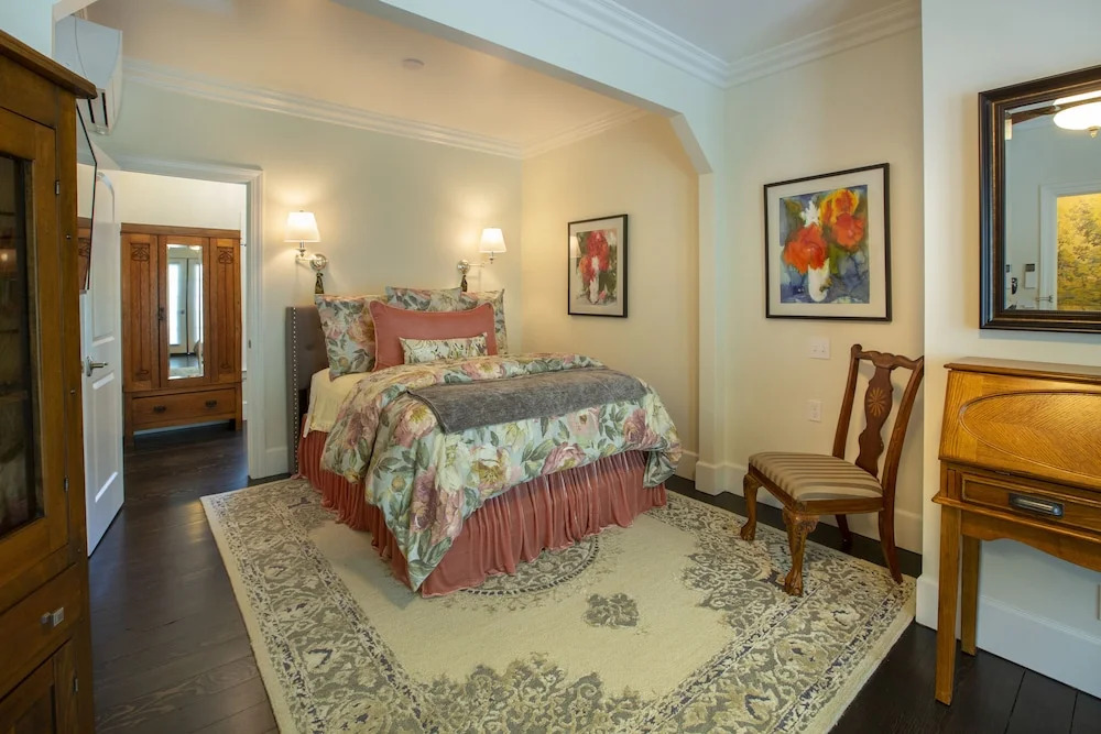 Dunbar House Inn and Event Property