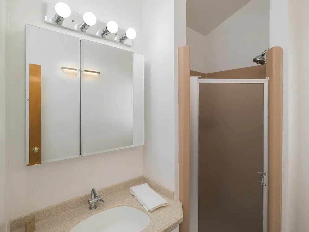 21 Calle del Sierra Home 2 Bedrooms Cottage 2 Bedrooms 2 Bathrooms Hom