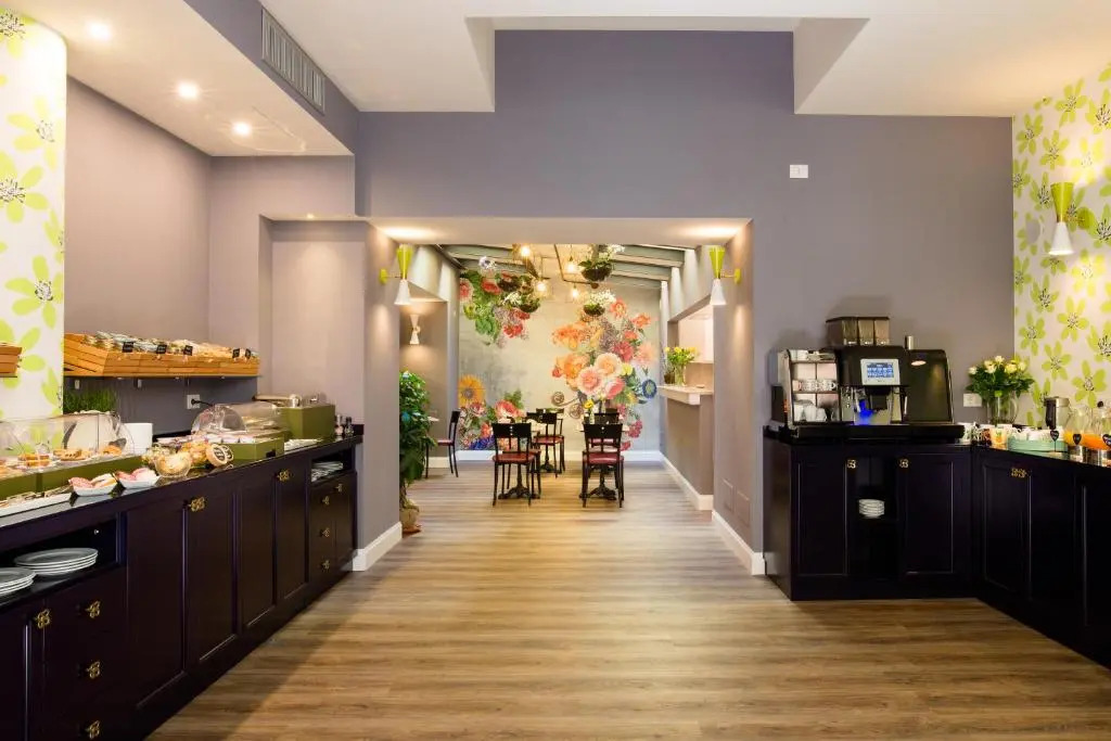 Hotel Montreal