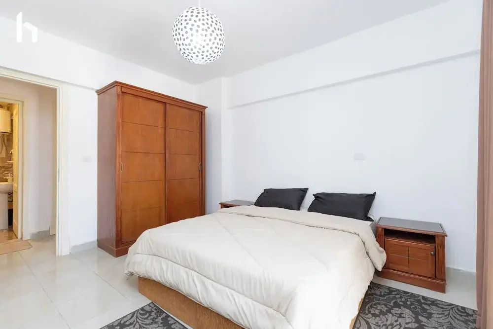 Family stay Apartment in Rehab city