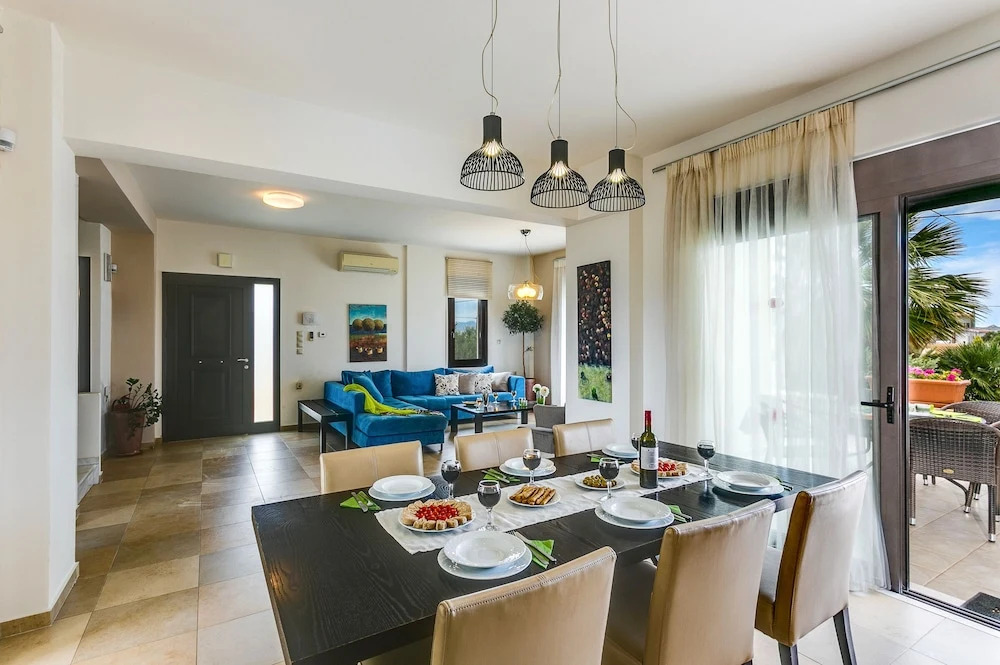Villa Selena - Lux 4BD Residence