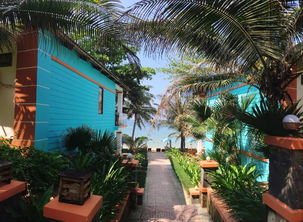 Orange Resort