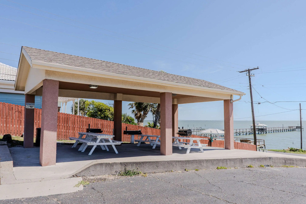 Quality Inn Rockport on Aransas Bay