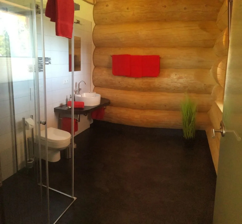 waldhotel AUSZEIT mit Restaurant & Café