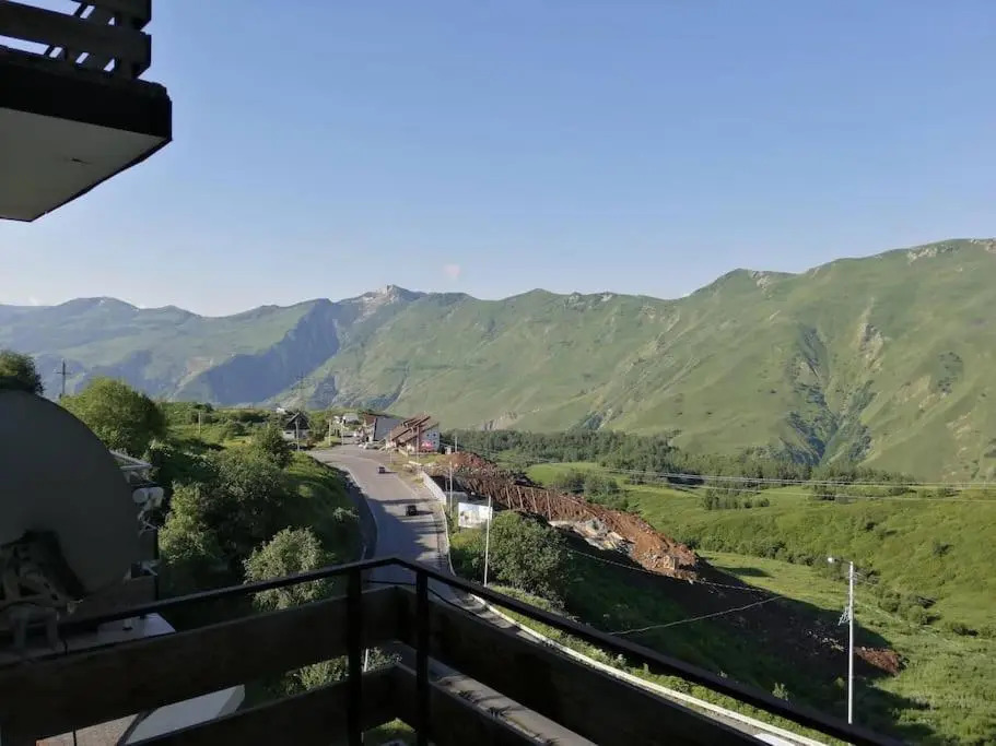 Amazing flat in Gudauri, 5 minutes walk to slopes!