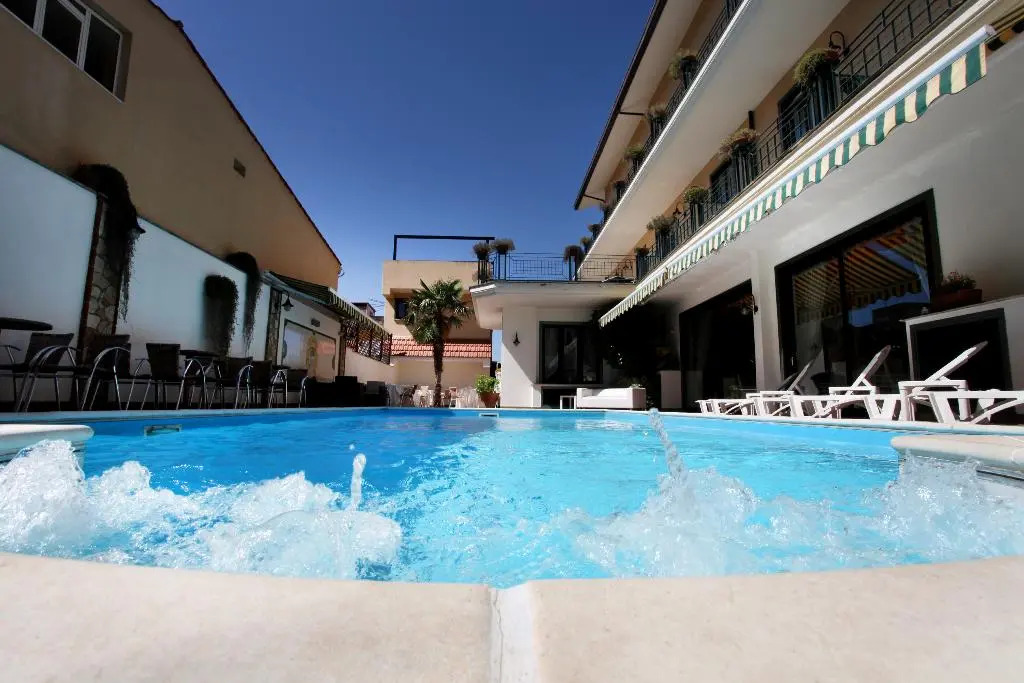 Belsito Hotel