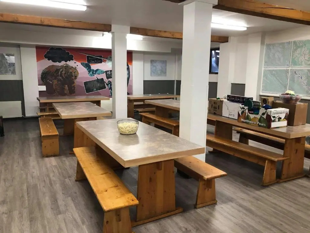 HI Lake Louise Alpine Centre - Hostel