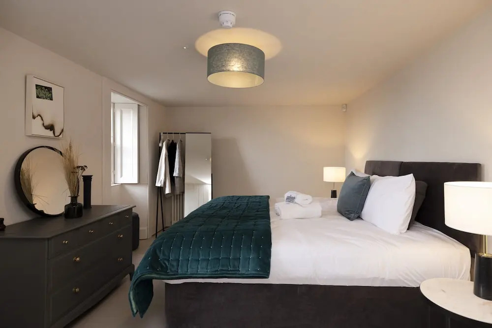 JOIVY Observatory House & Apartment