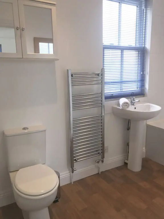 Lux Blu - Truro Apartment