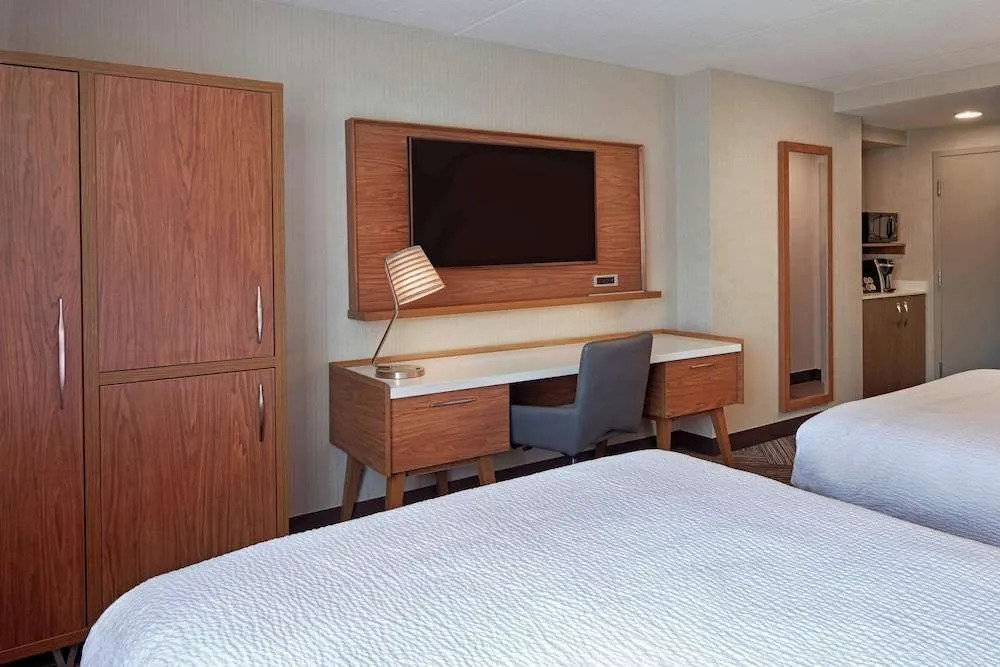 Holiday Inn Express Hamilton-stoney Creek
