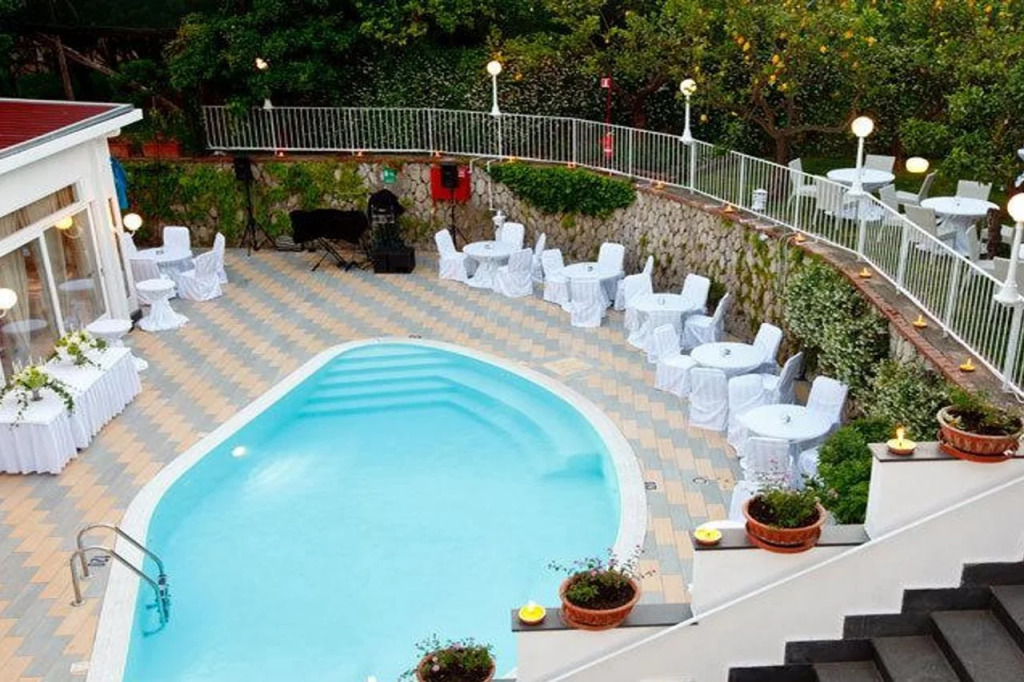 Hotel Capri