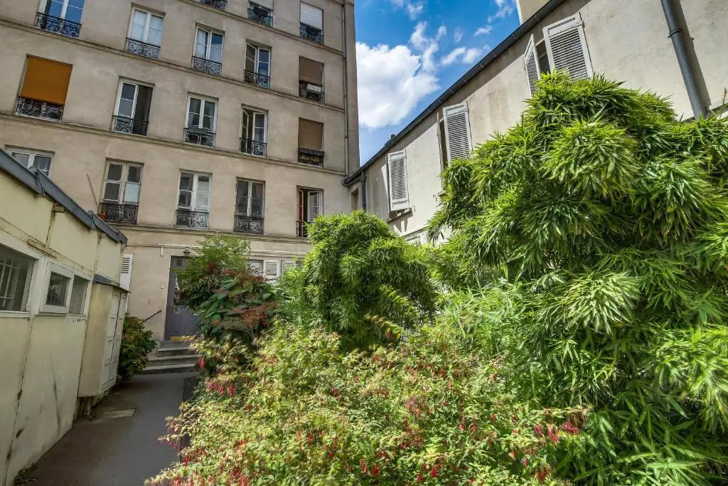 Apartment Tour Eiffel by Weekome