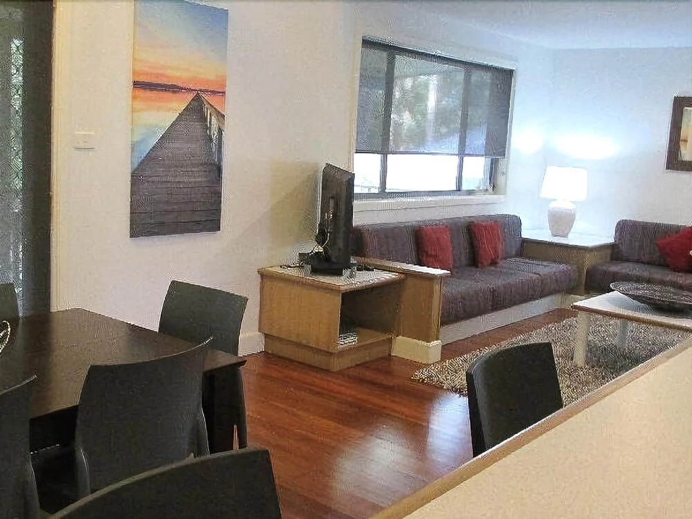 Eucalypt 3 Bedroom Deluxe Family Cottage