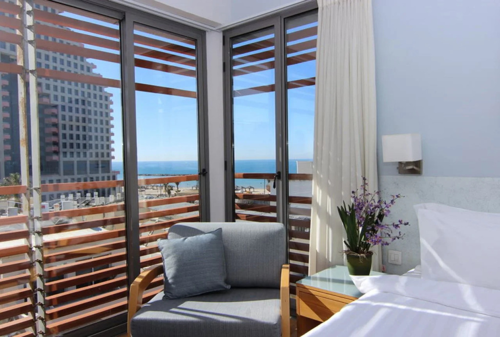 Hotel Poli Urban By AFI Hotels