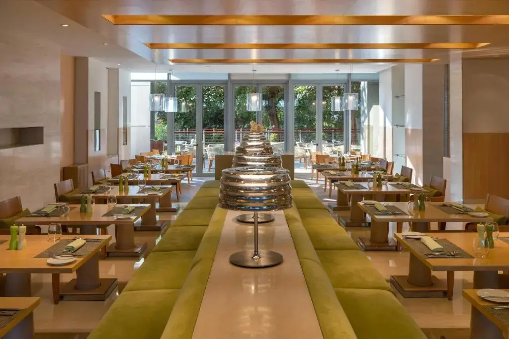 Park Rotana Abu Dhabi