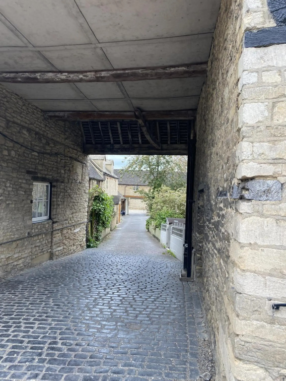 The Old Coach house- a delightful home from home