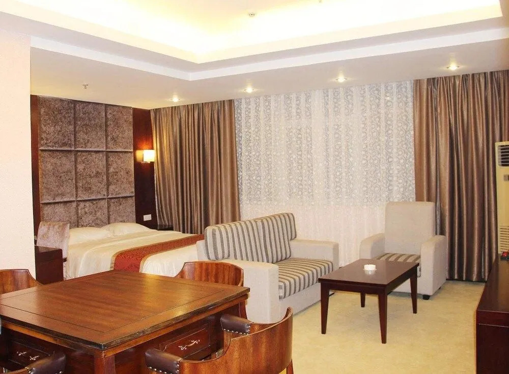 Starway Hotel