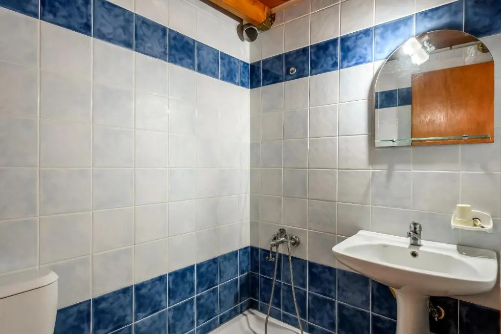 Apartment4 50 metres from THE Sea 'NEW LISTING'