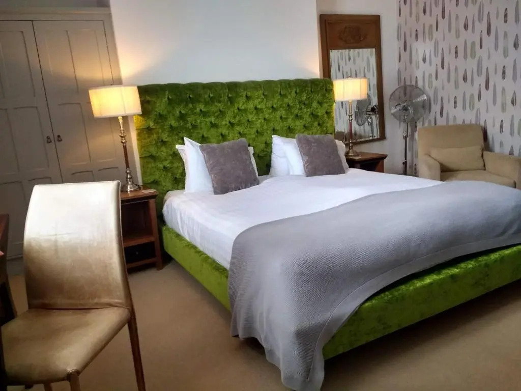 Browns Hotel