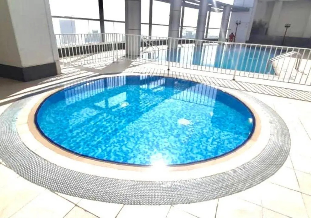 RH- Burj Al Nujoom, Downtown, 1BR near Dubai Mall