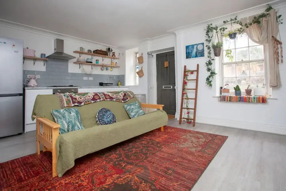 Charming 1 Bedroom Flat in Bristol