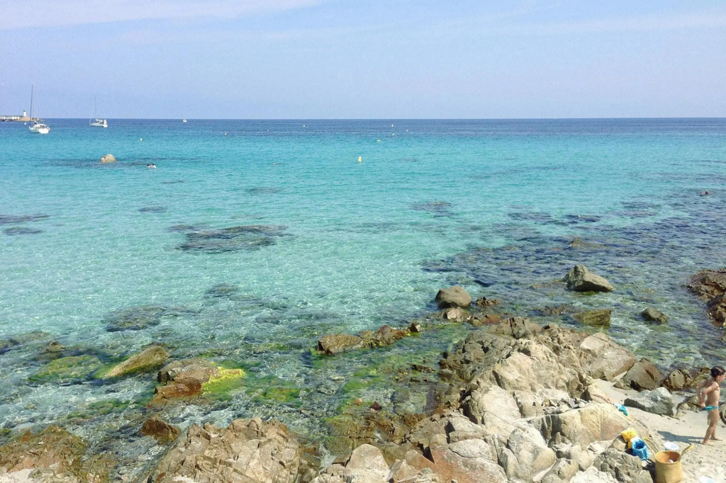 Res Le Vieux Moulin Ile Rousse, Apartment for 4 pers