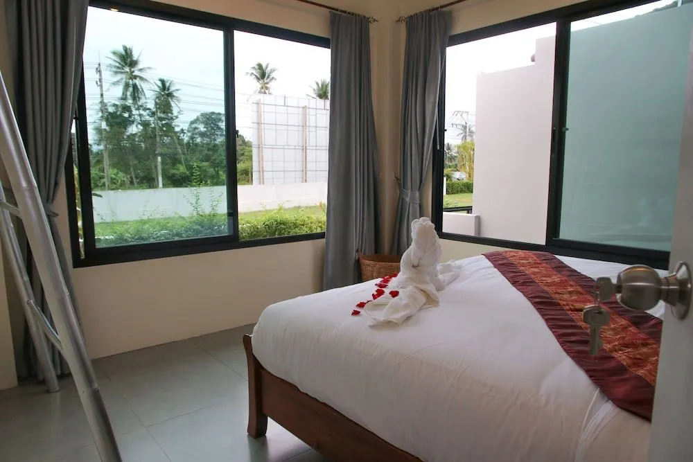 Specious Vacation Dia House 8 Minutes to Pristine Beach