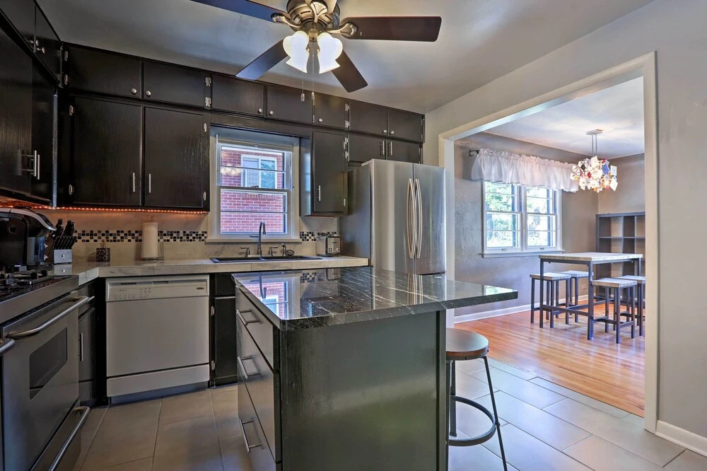 Englewood Retreat w/ Yard & Deck: Near Downtown!
