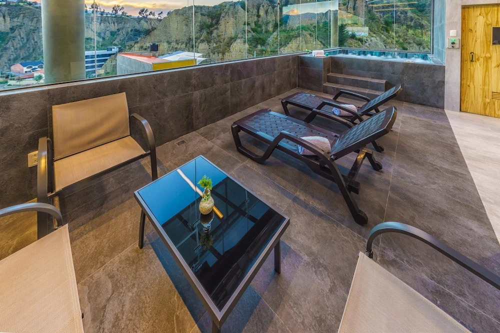 Tecno Boutique Hotel